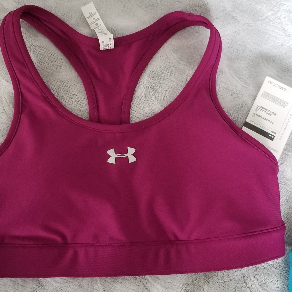 Sports bra